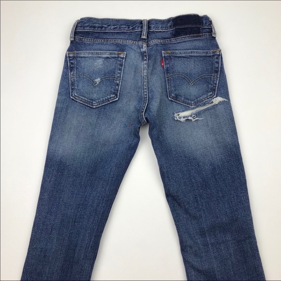 27 Levi’s Butt Rip - Picture 4 of 5